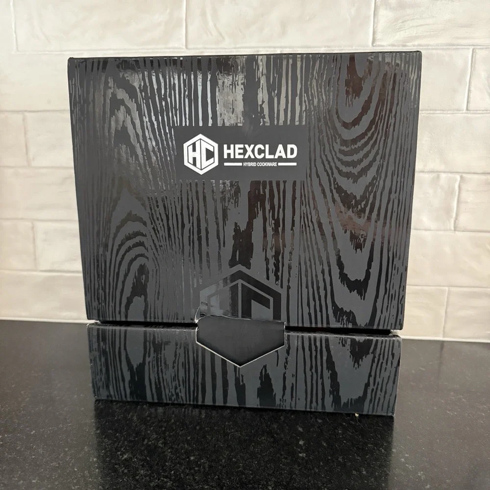 HEXCLAD Magnetic Walnut Knife Block Holder Open Box (Knife Not Included)